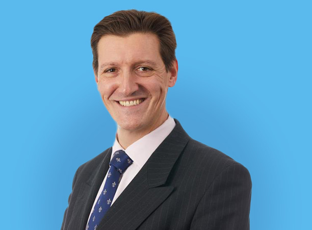 Mr Ben Spiegelberg, Consultant Surgeon